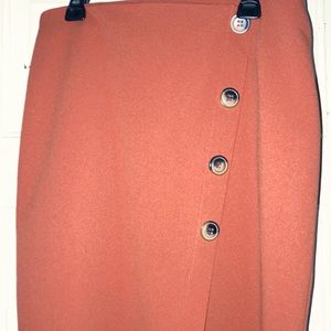 Soho Burt orange skirt
